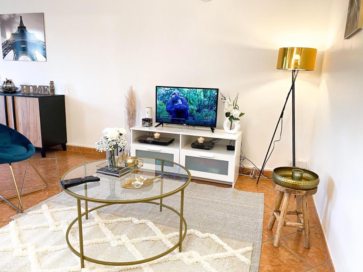 Luxueux Appartement Evry Centre - Parking - Rer A 10 Min Courcouronnes Dış mekan fotoğraf