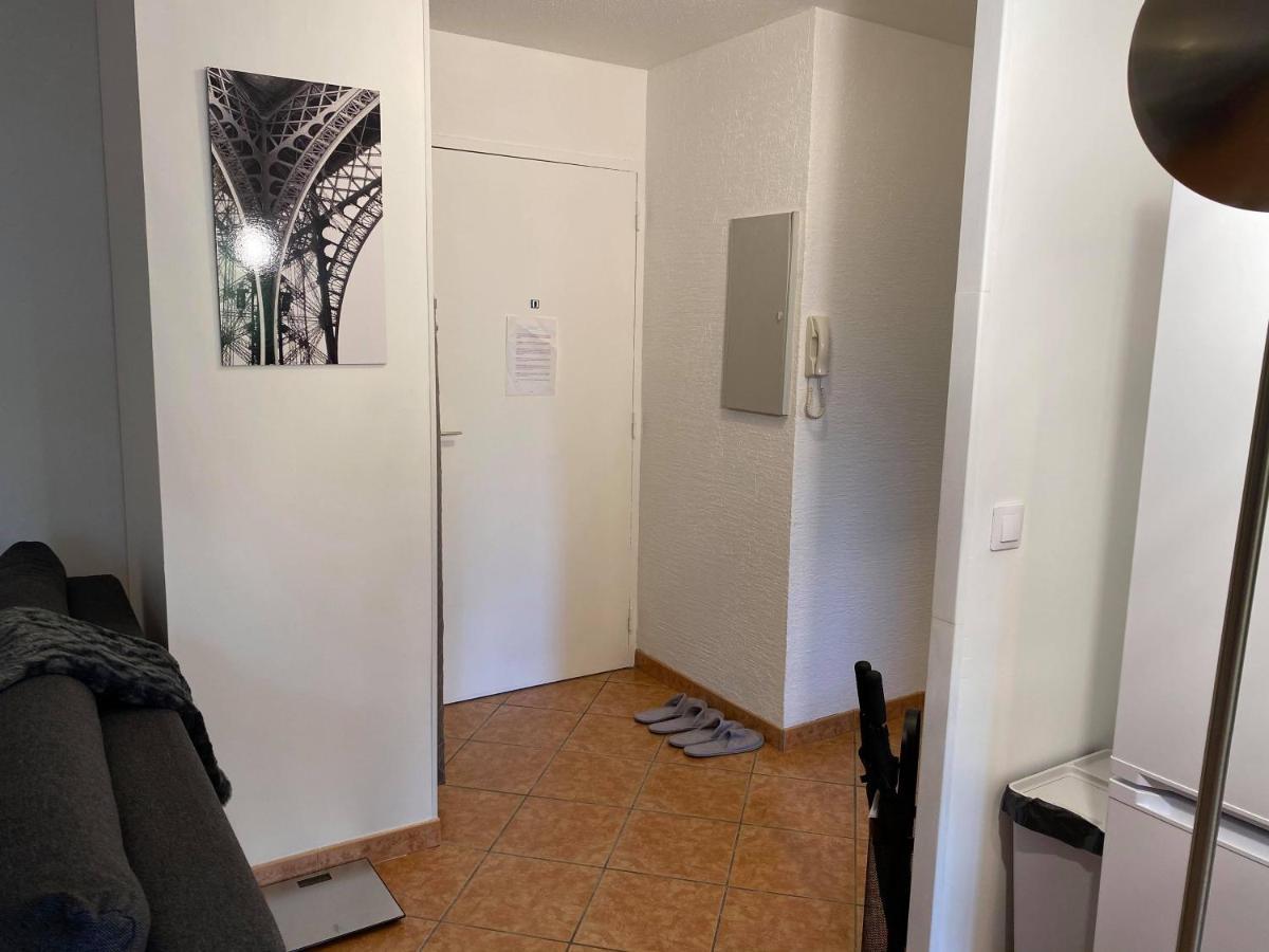 Luxueux Appartement Evry Centre - Parking - Rer A 10 Min Courcouronnes Dış mekan fotoğraf
